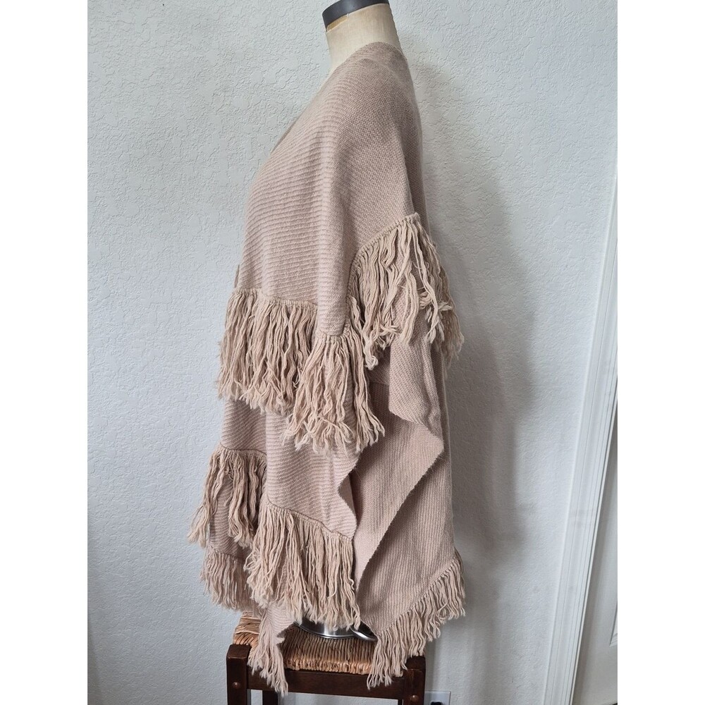 Phinomena 100% Alpaca Handmade Fringe Poncho - Picture 15 of 16